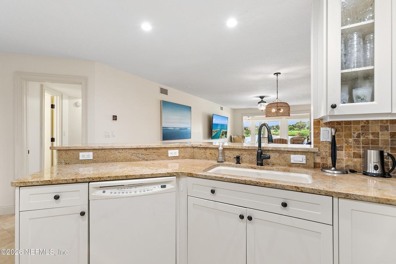 91 San Juan Dr #G2 - Photo 7 of 18