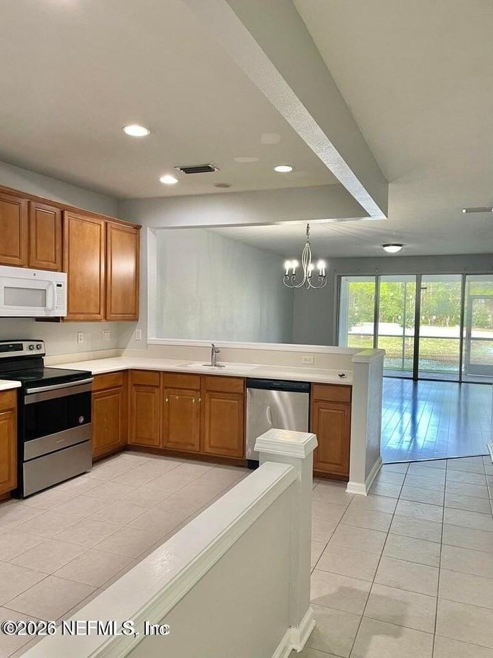 4131 Crownwood Dr - Photo 2 of 20