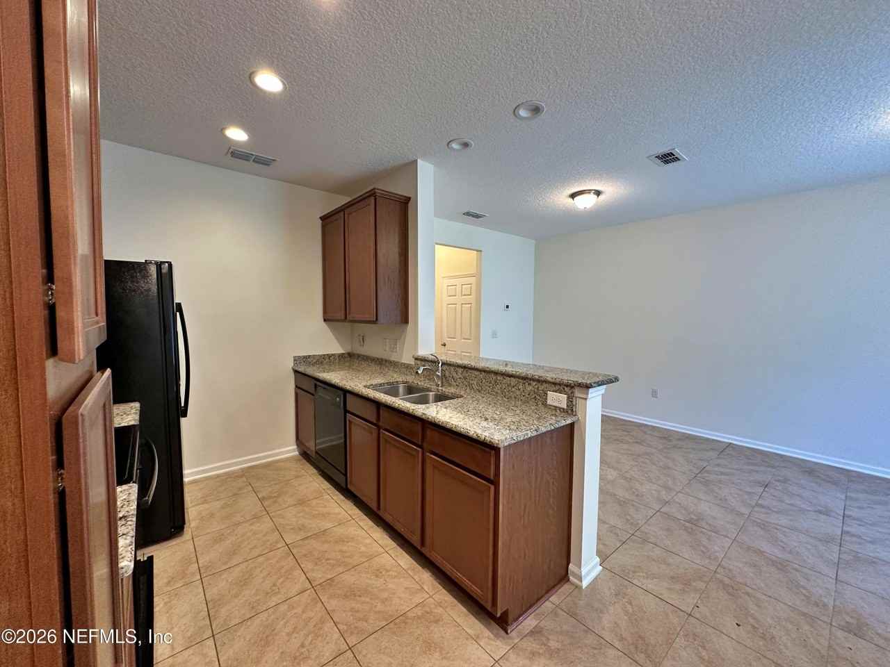 99 Moultrie Village Ln - Photo 3 of 18