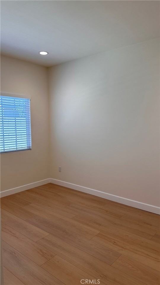3829 Esmeralda Ave - Photo 6 of 14