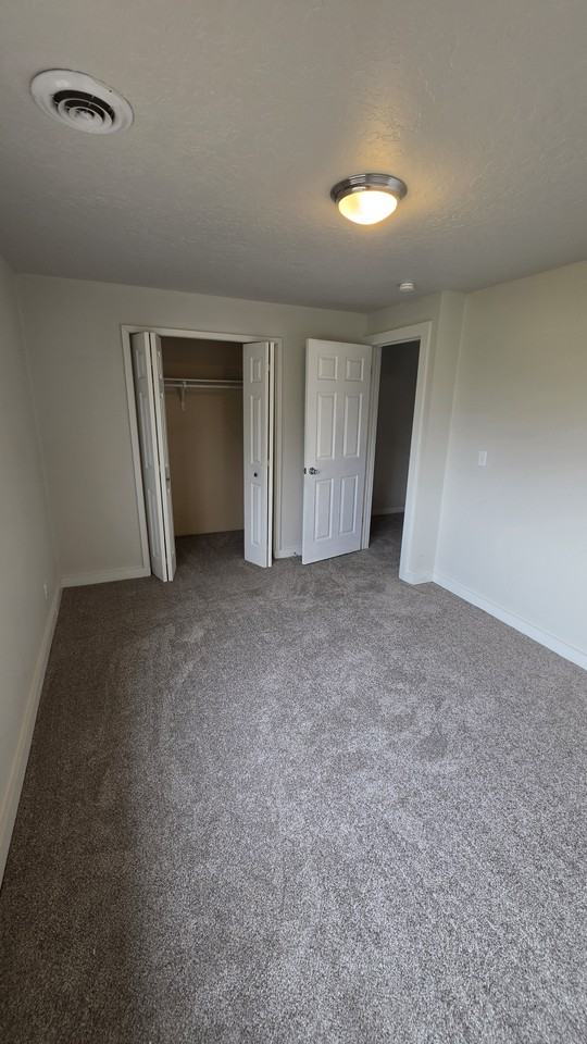 665 Brookside Ct #1 - Photo 3 of 10