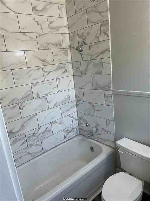 803 E Mcalpine St - Photo 4 of 7