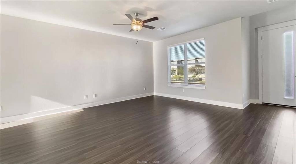 3920 Yukon Ln - Photo 5 of 15