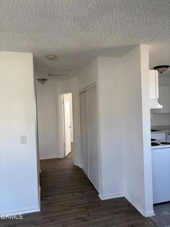20961 83rd St #6 - Photo 5 of 23