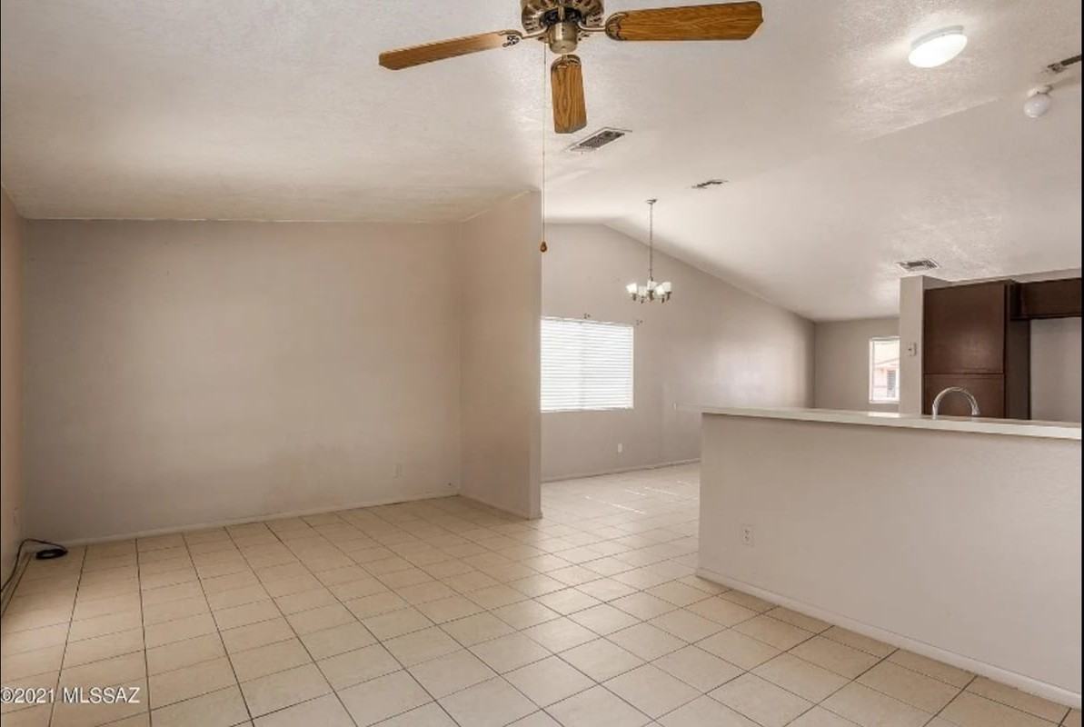 1940 W Chardonnay Dr - Photo 5 of 22