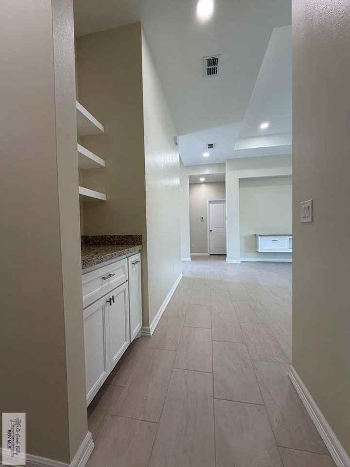 3730 Avenida Residencial - Photo 5 of 17