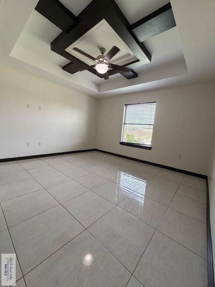 4712 Espinosa - Photo 4 of 11