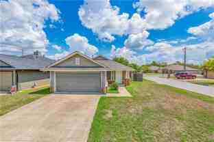 1033 Fallbrook Loop - Photo 1 of 1