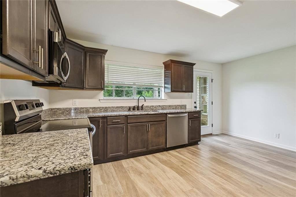 24164 John Mckigney Rd - Photo 6 of 18