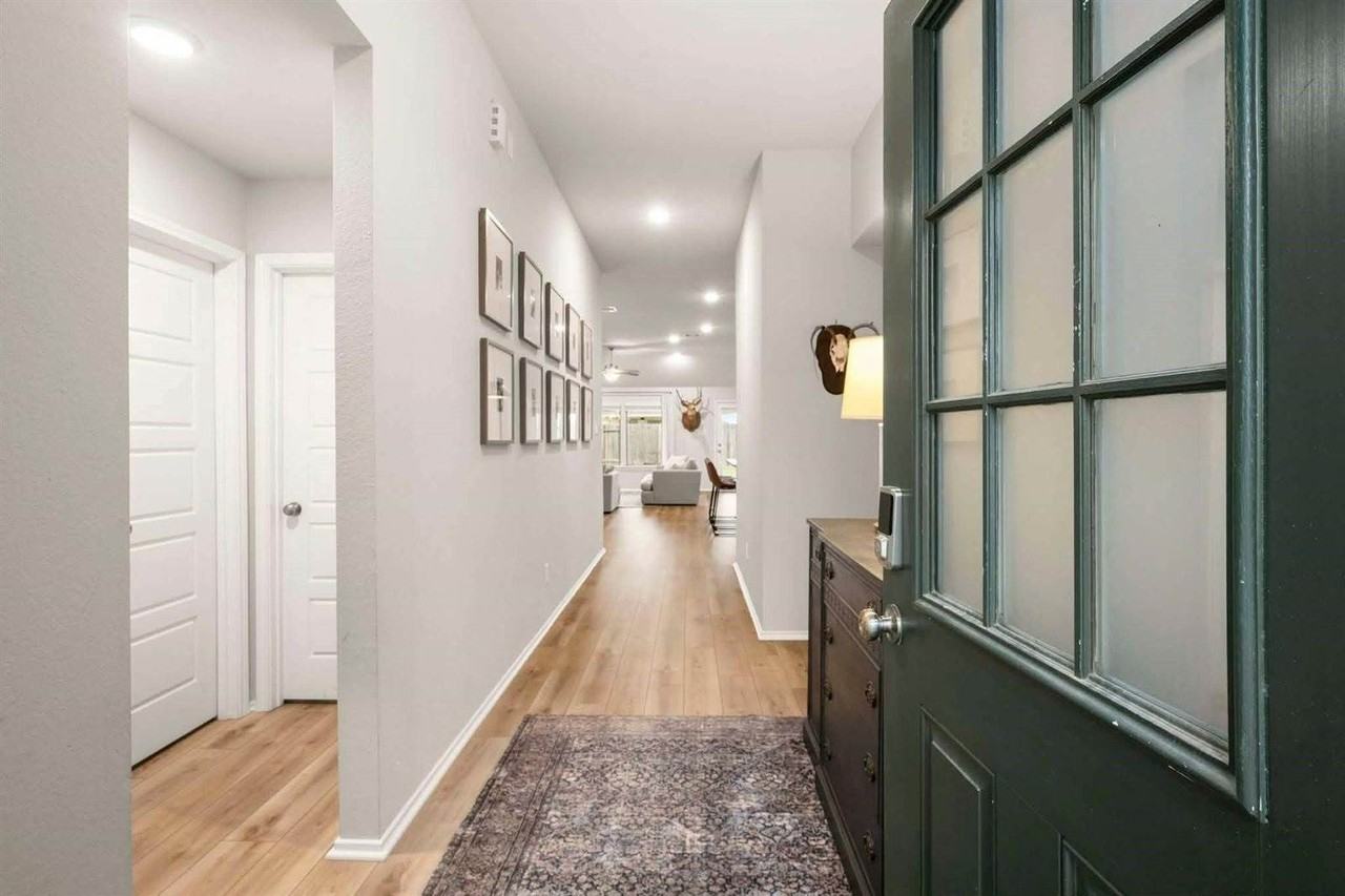 326 Jewett Meadow Dr - Photo 3 of 30