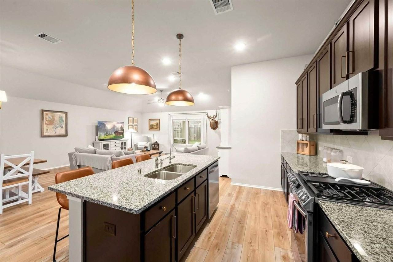 326 Jewett Meadow Dr - Photo 5 of 30