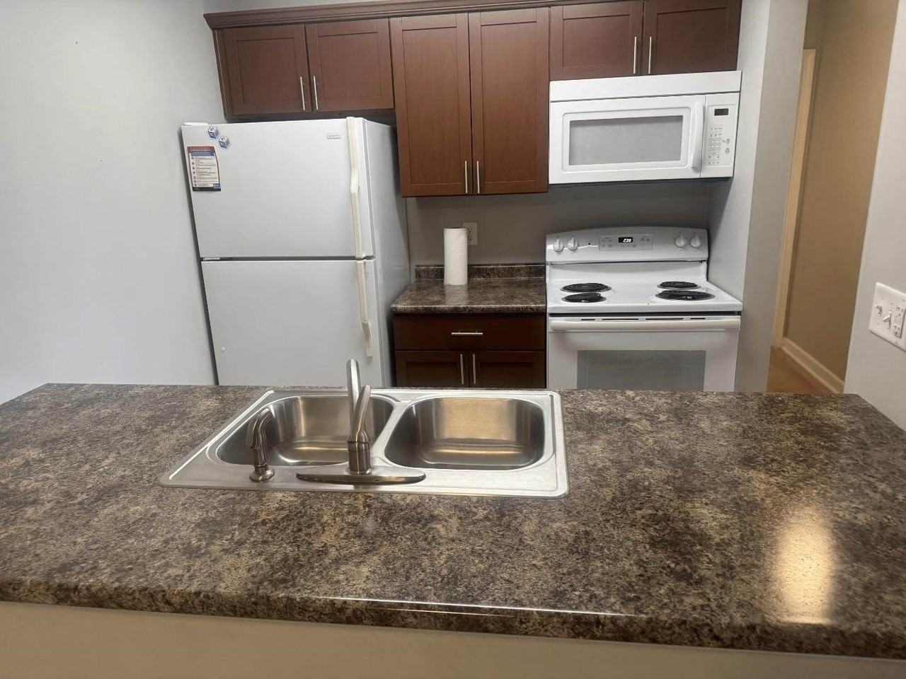 1831 Fuller Rd - Photo 4 of 11
