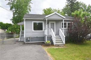 featured image of 5854 Reis Dr