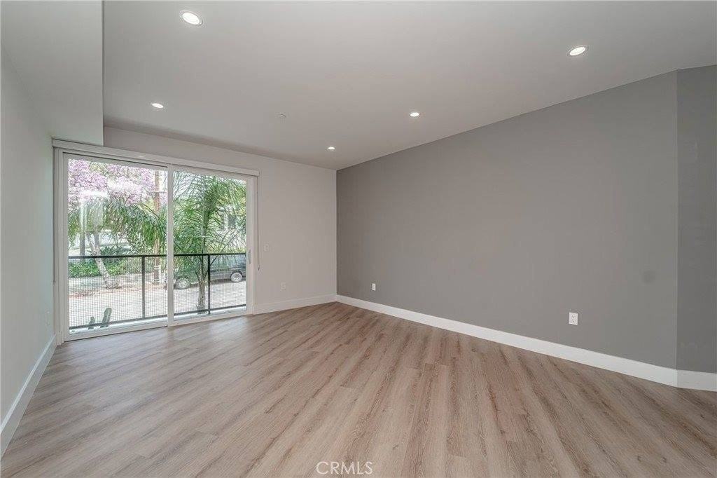 2828 London St - Photo 7 of 30