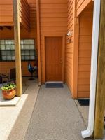 featured image of 1305 W Villa Maria Rd