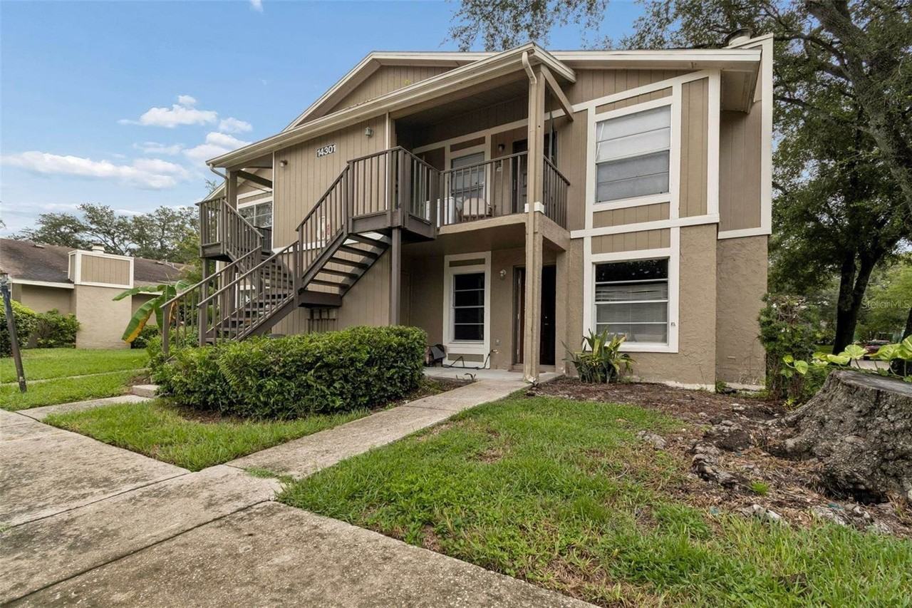14301 Hanging Moss Cir - Photo 2 of 25