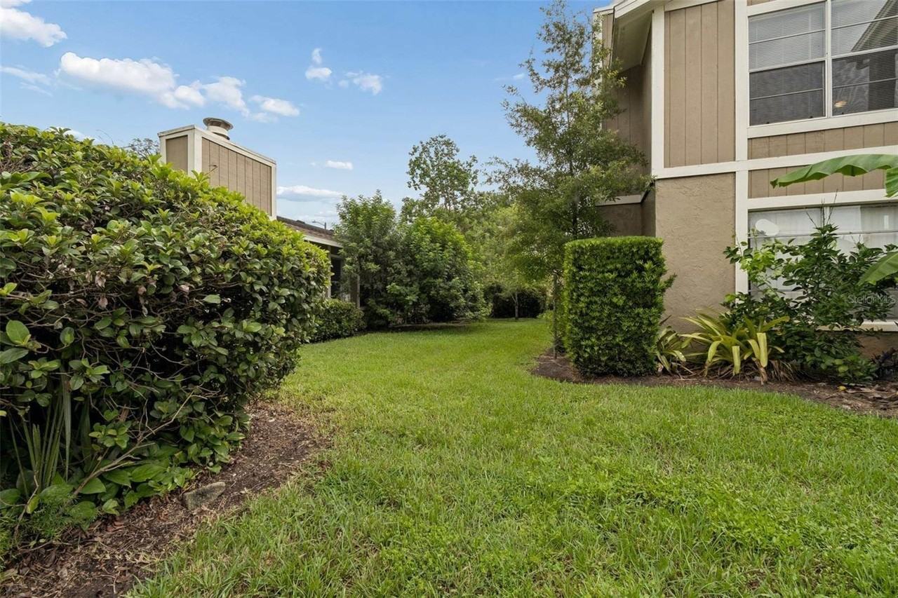 14301 Hanging Moss Cir - Photo 3 of 25