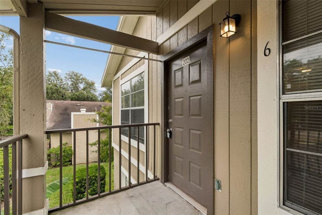 14301 Hanging Moss Cir - Photo 7 of 25