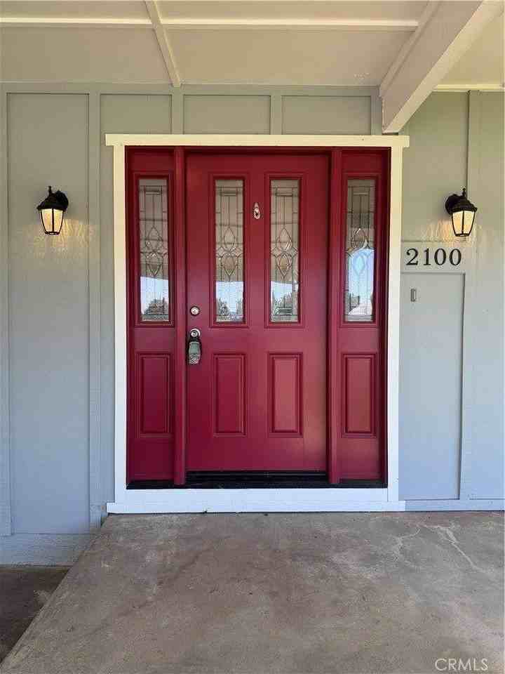 2100 Kennedy Ave - Photo 2 of 37