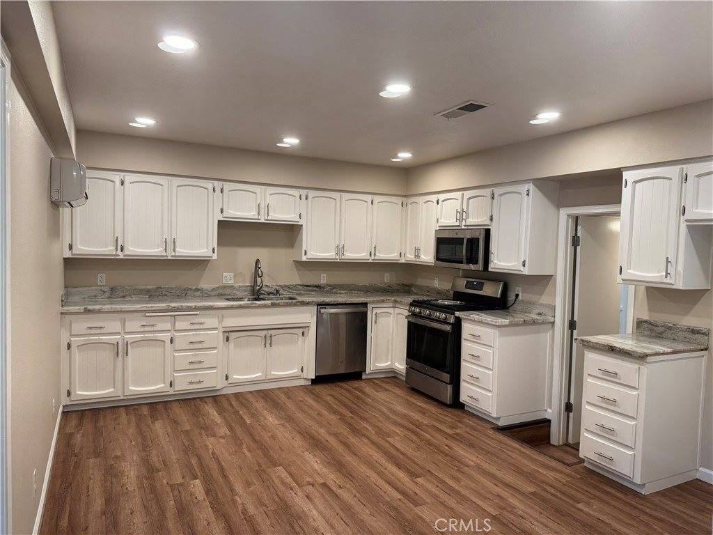 2100 Kennedy Ave - Photo 7 of 37