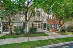 featured image of 2140 Jordan Ct
