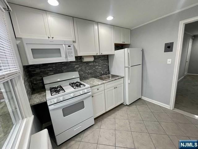 74 Hastings Ave #B - Photo 7 of 16