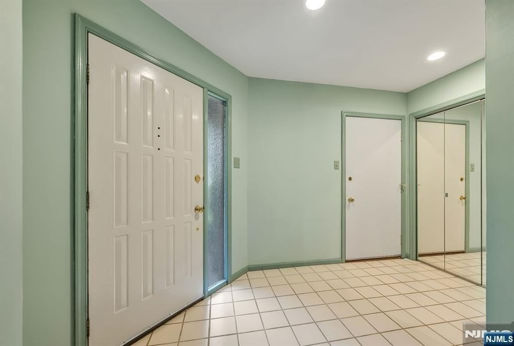 43 Forsgate Ct #43C - Photo 5 of 32