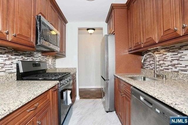 25 Jefferson St #6D - Photo 5 of 20