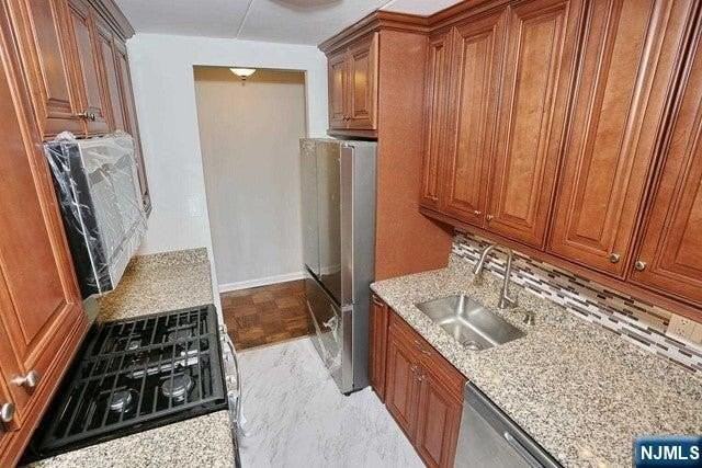25 Jefferson St #6D - Photo 7 of 20