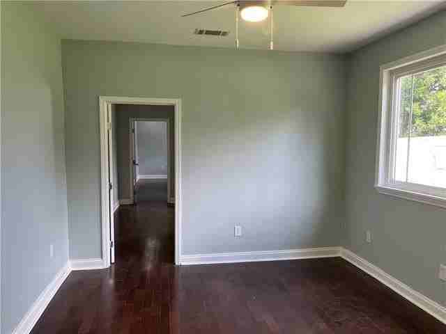 509 Leboeuf St - Photo 3 of 11
