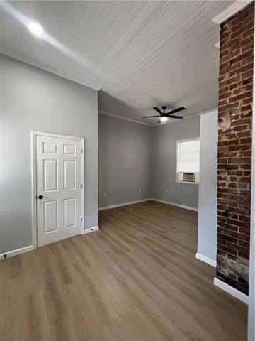 240 Nursery Ave - Photo 7 of 11