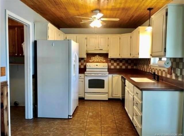 5444 Woodland Rd - Photo 3 of 8