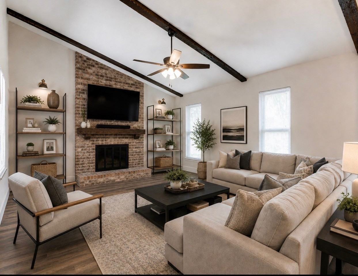1607 Glenhill Ln - Photo 4 of 17