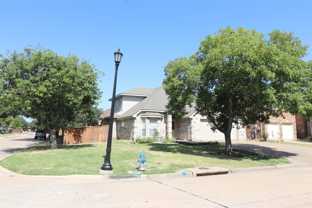 7901 Stonehaven Ln - Photo 1 of 1