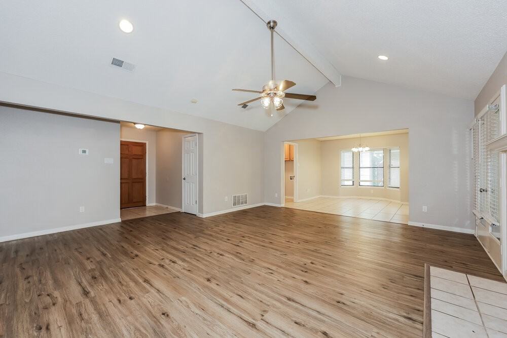 7712 Partridge Dr - Photo 3 of 16