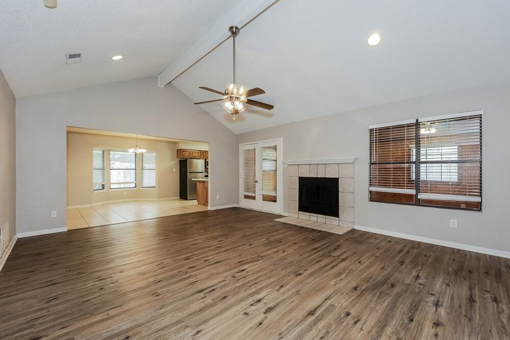 7712 Partridge Dr - Photo 4 of 16