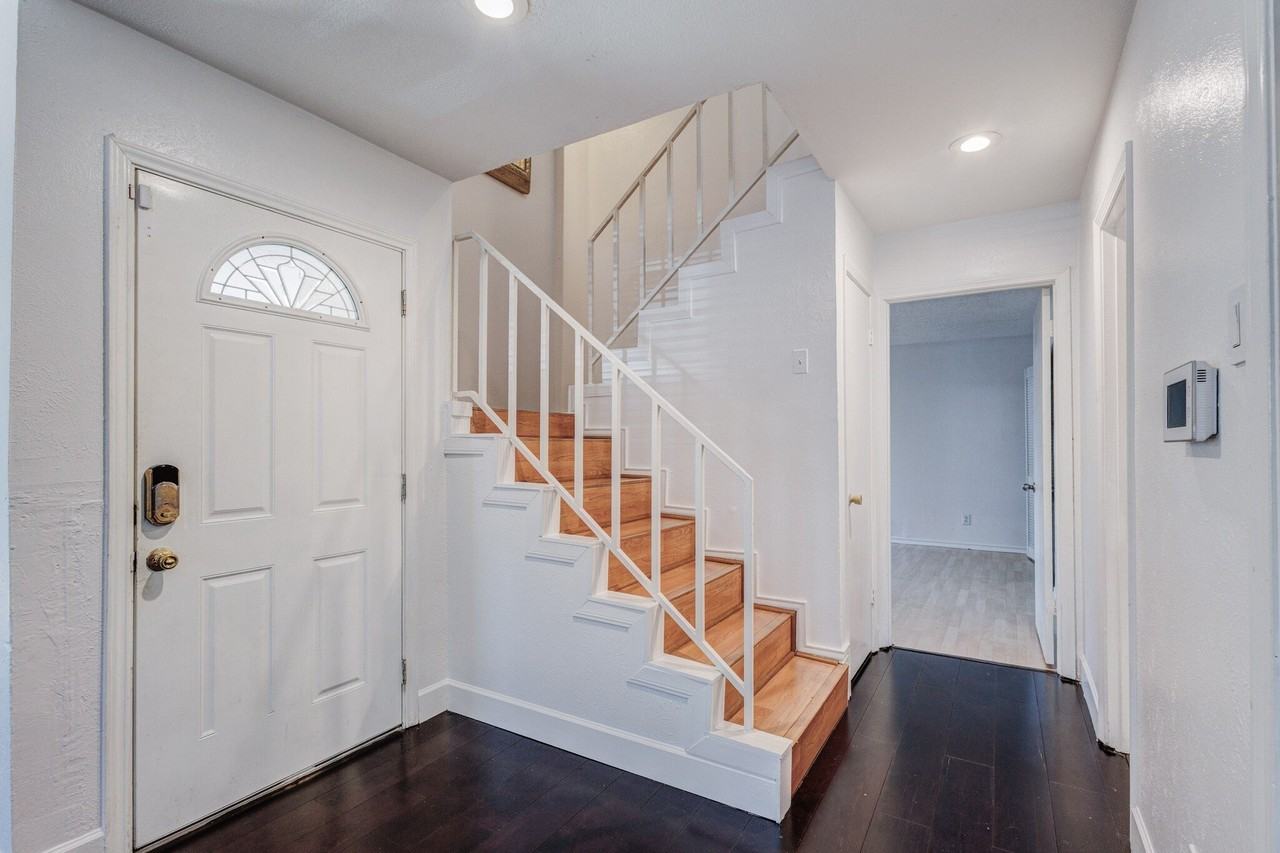 1714 Place One Ln - Photo 6 of 24