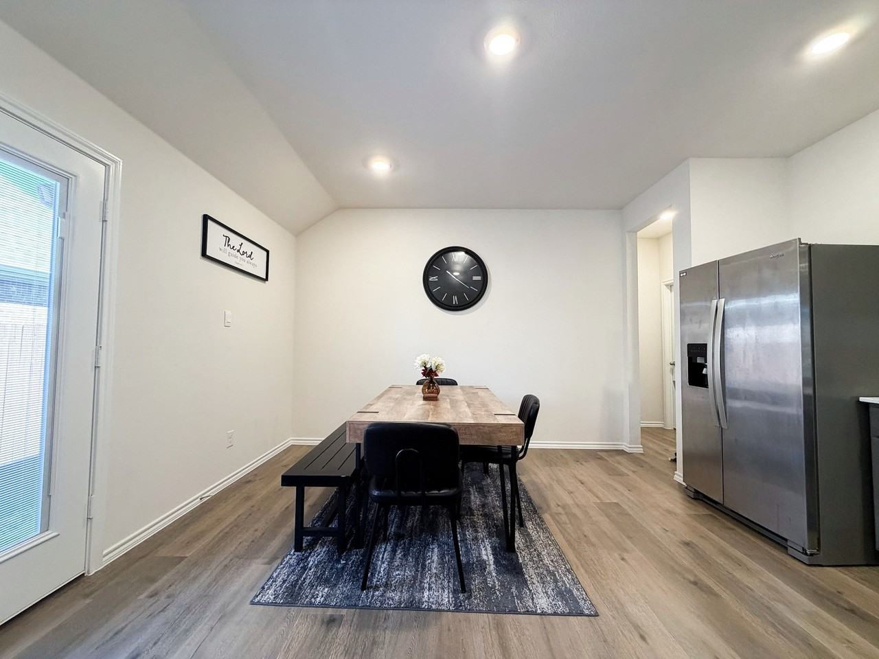 553 New Dawn Dr - Photo 7 of 16
