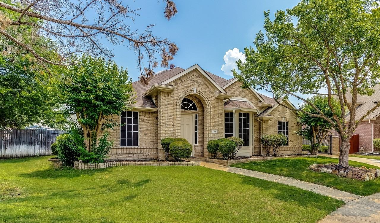 204 Forest Ln