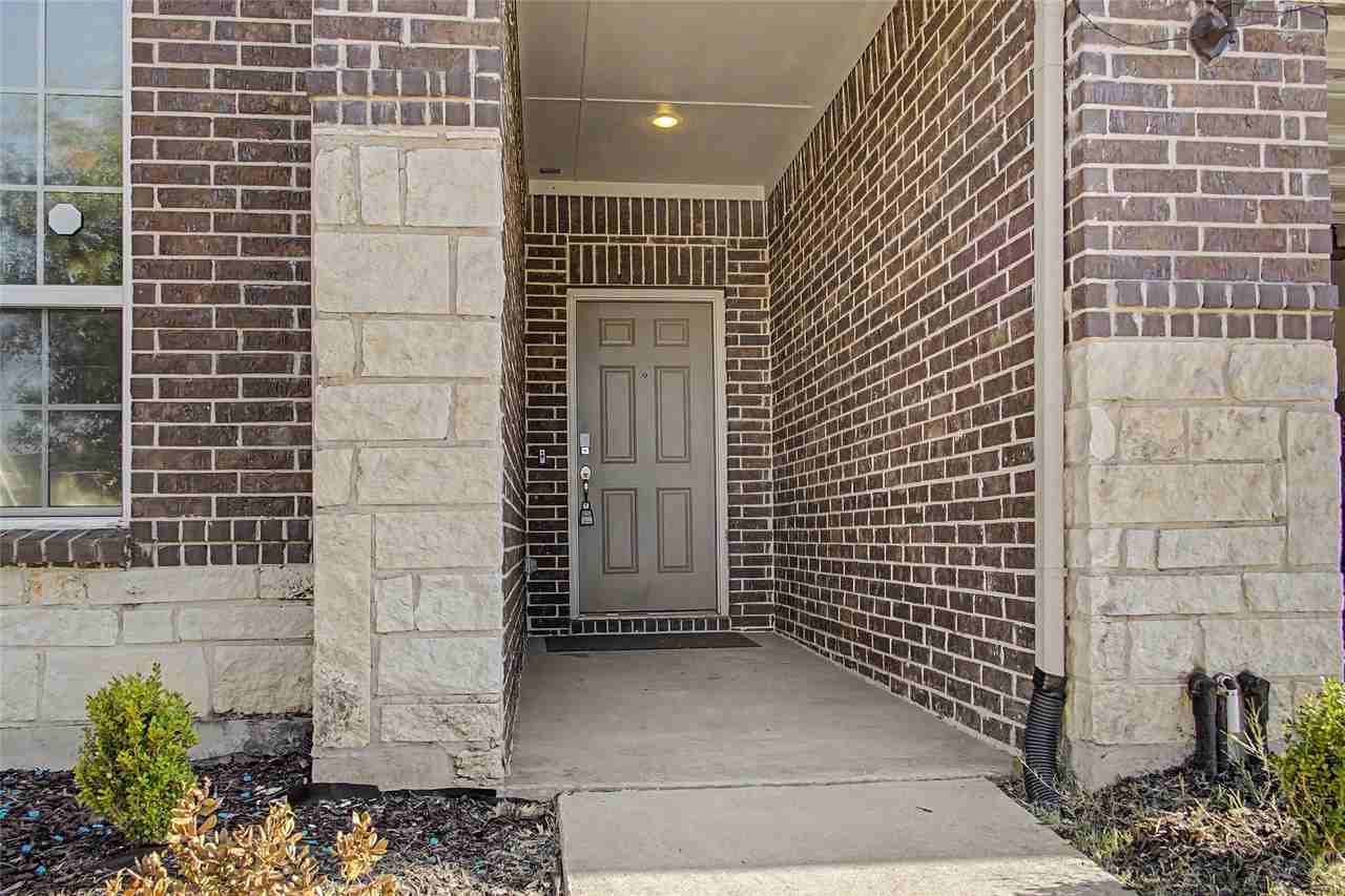 2348 Candler Club Way - Photo 2 of 25