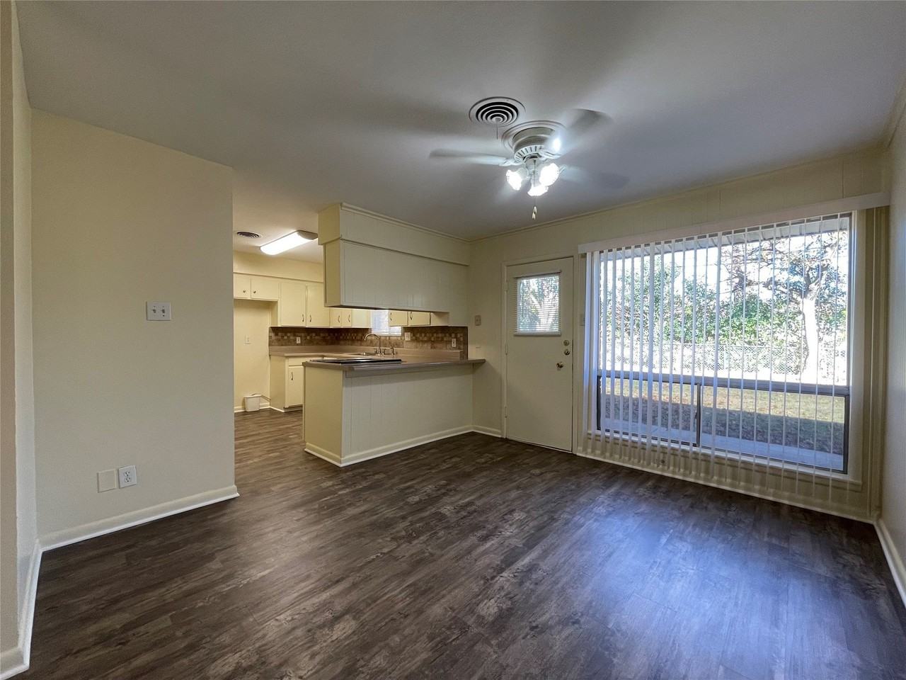 4616 Fawn Dr - Photo 7 of 26