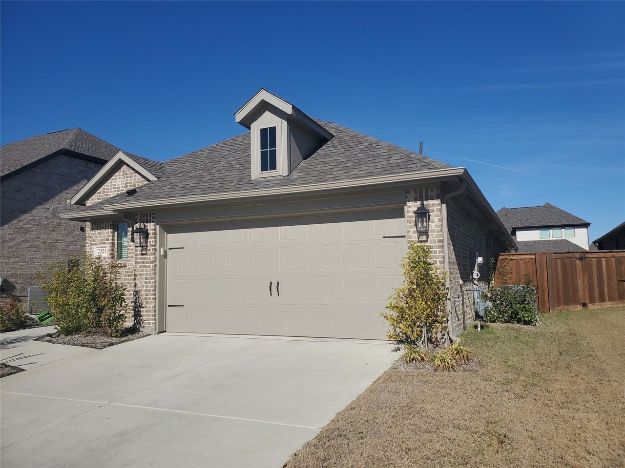 2321 Birdwell Cv - Photo 2 of 22