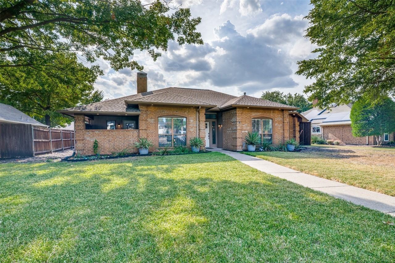 3313 Darion Ln - Photo 2 of 30