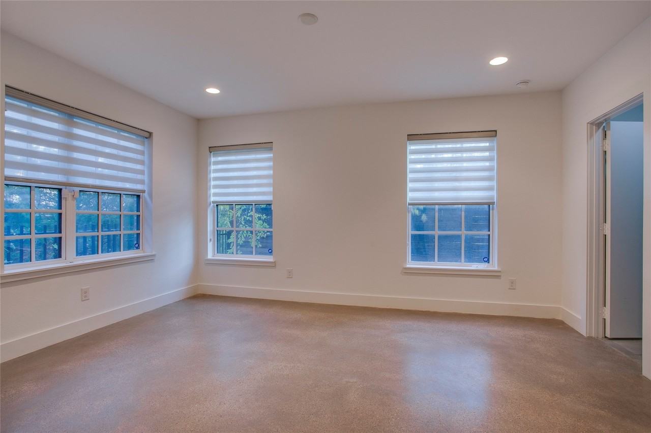602 Finley Ct - Photo 5 of 38