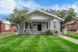 4826 Pershing Ave - Photo 1 of 1