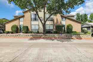 332 W Harwood Rd #B - Photo 1 of 1