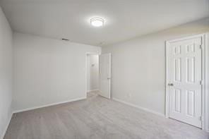 2215 Hunters Run Dr - Photo 7 of 27
