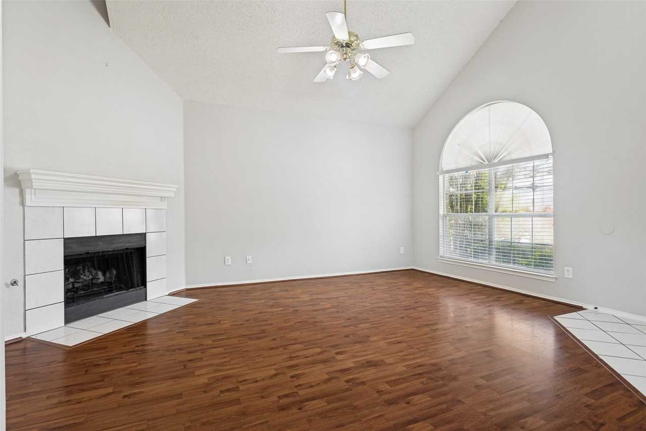 6722 Conestoga Dr - Photo 6 of 25