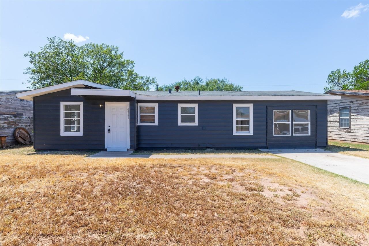 5333 Taos Dr