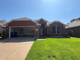 6711 Kinross Dr - Photo 1 of 1